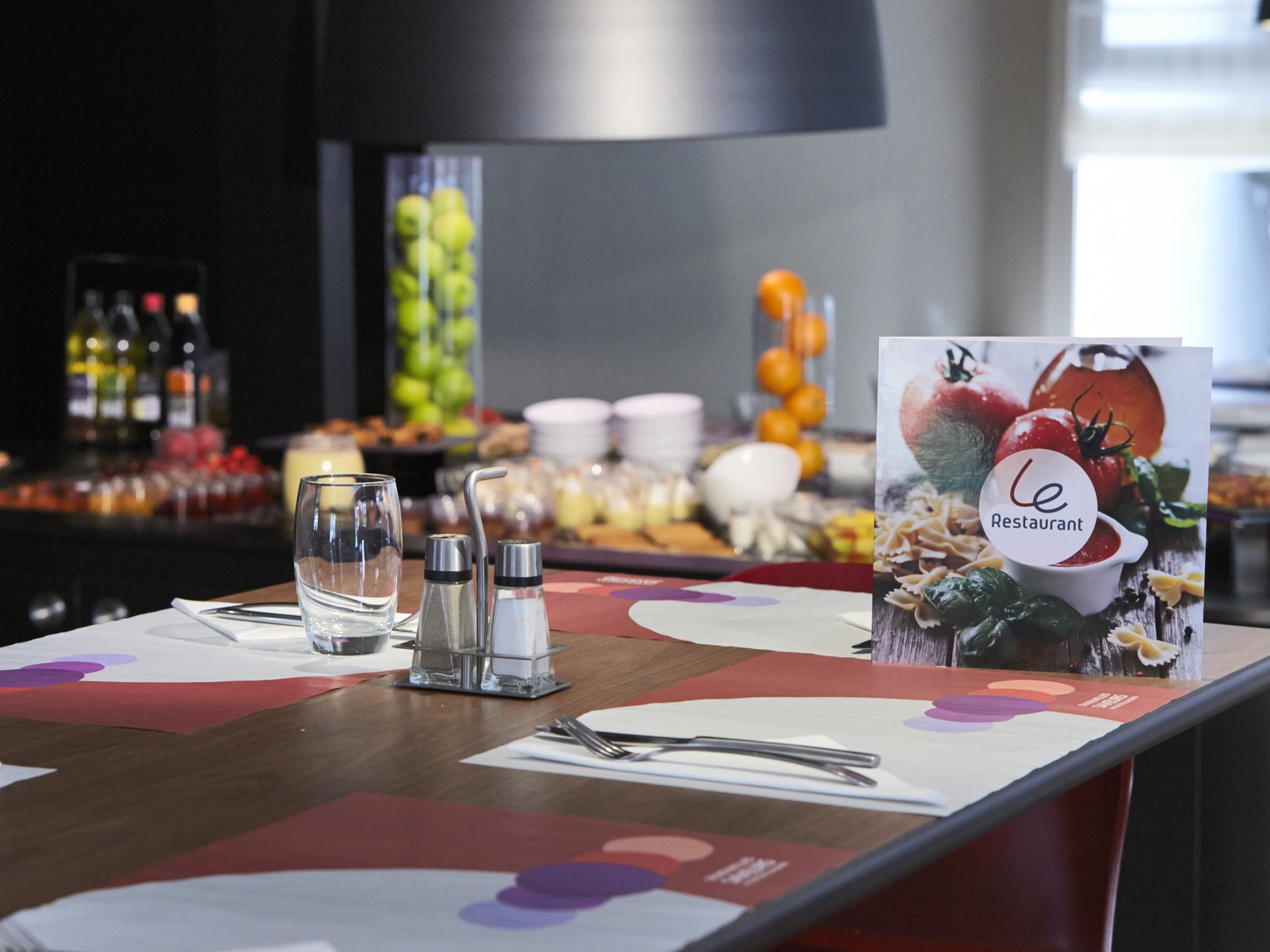 Campanile Lille - Seclin Hotel Kültér fotó